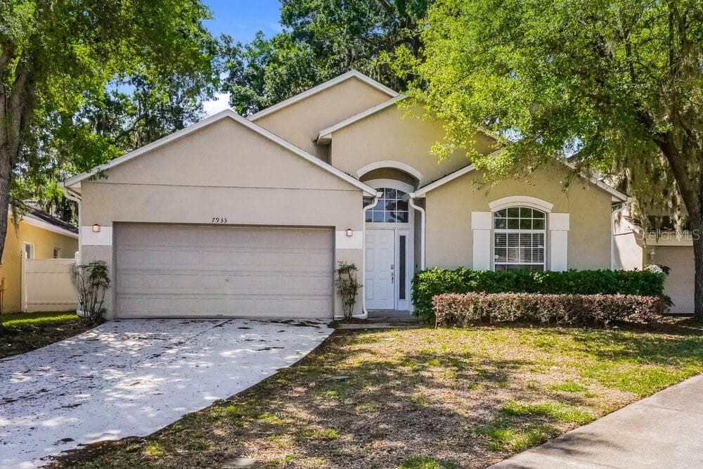 7933 RIFFLE LANE ORLANDO, FL 32818