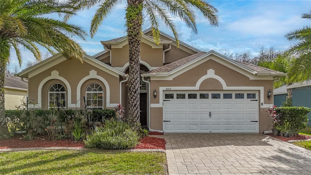 31656 MARCHESTER DRIVE WESLEY CHAPEL, FL 33543