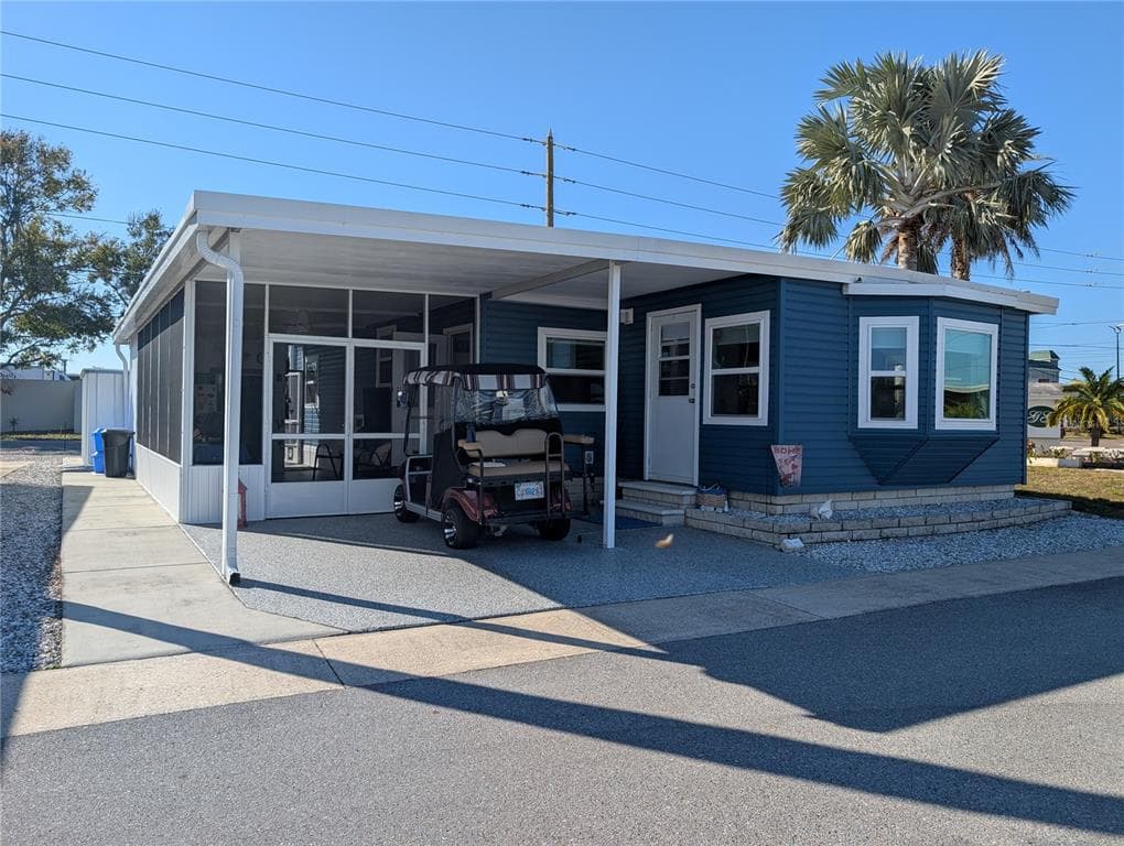 82093 1ST AVENUE N PINELLAS PARK, FL 33781