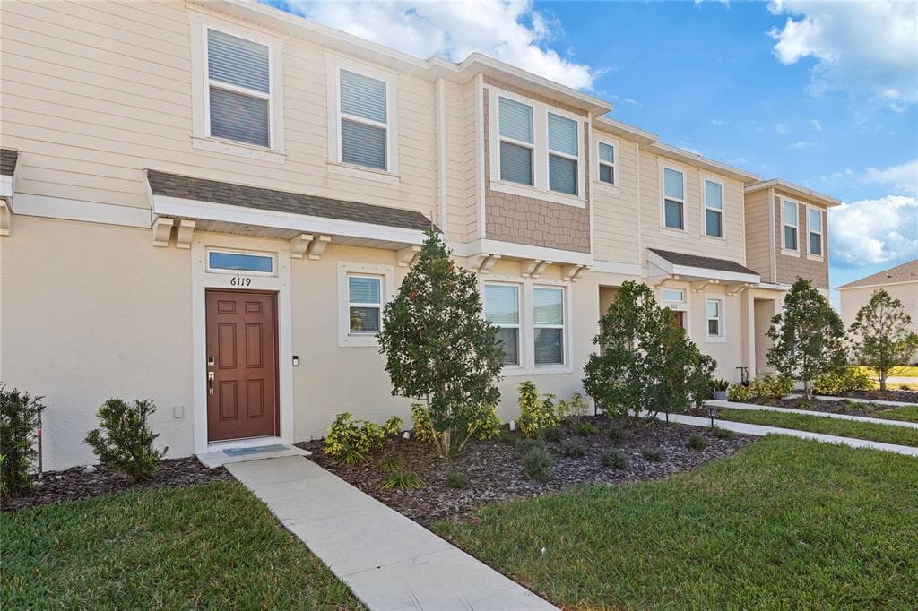 6119 WHETSTONE COURT