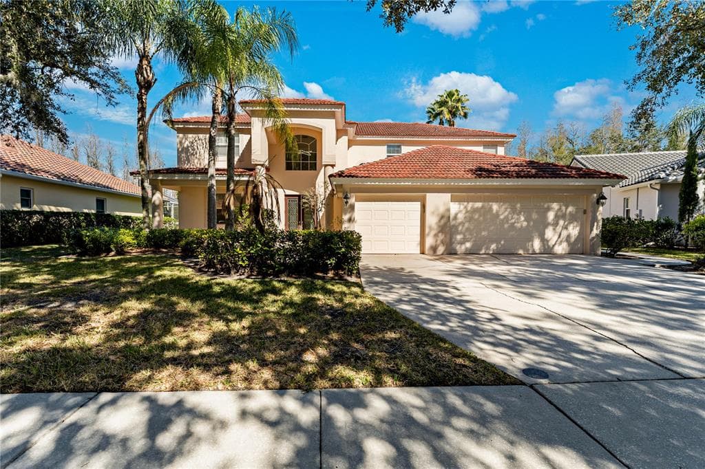 10239 GARDEN ALCOVE DRIVE TAMPA, FL 33647