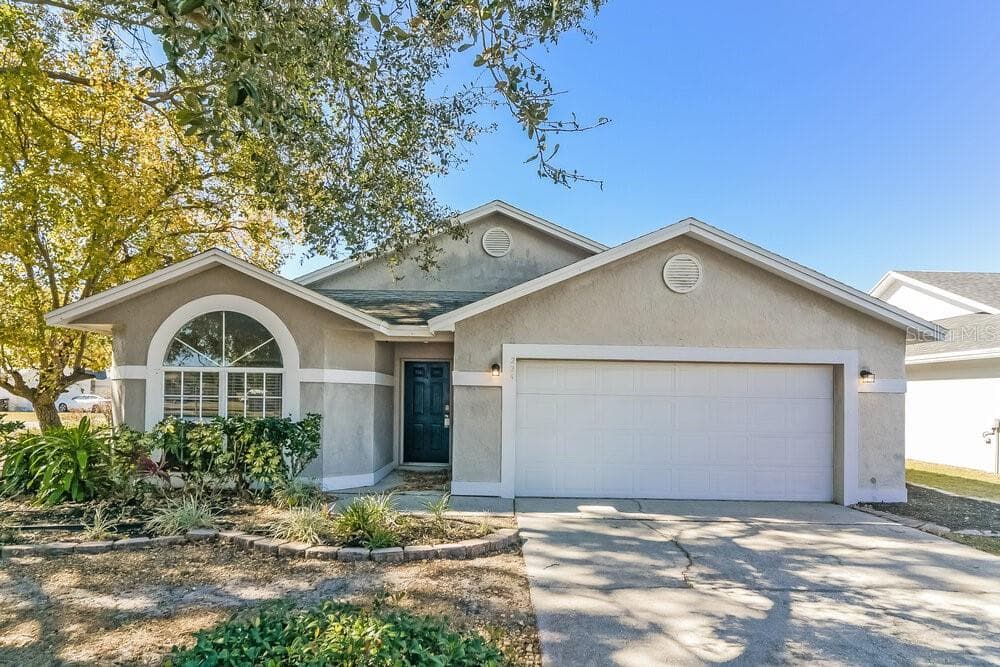 224 KINGSHILL COURT SE WINTER HAVEN, FL 33884
