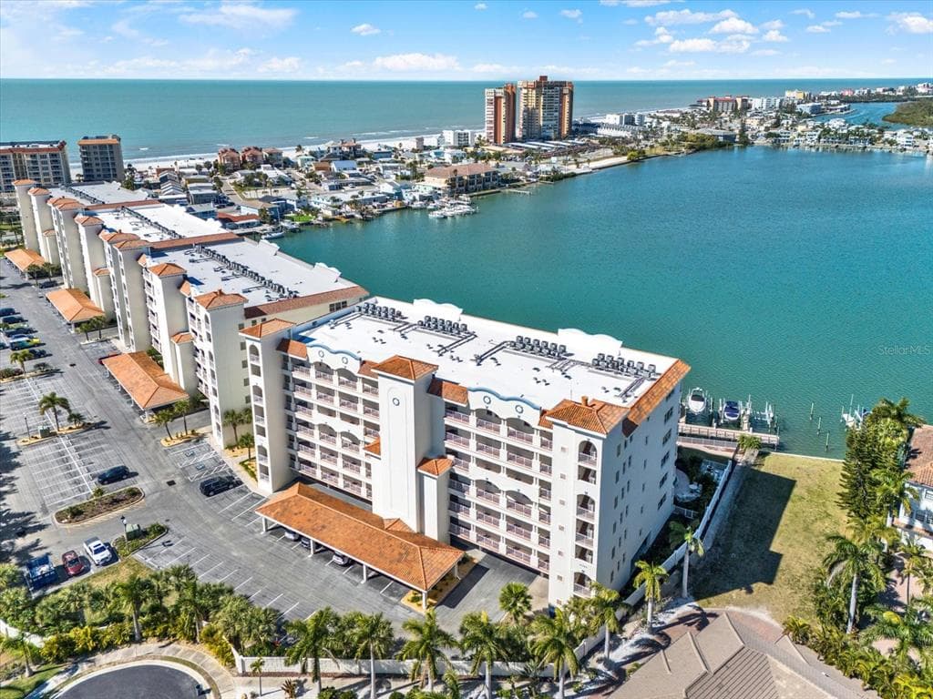 17745 GULF BOULEVARD UNIT 604 REDINGTON SHORES, FL 33708