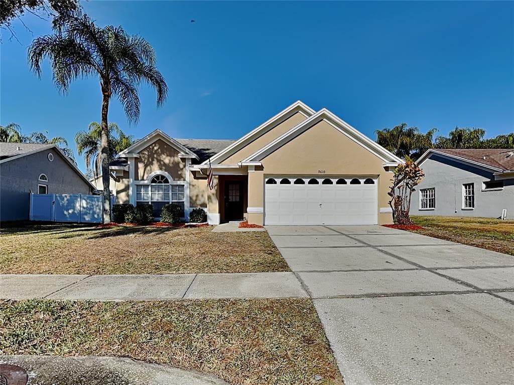 9610 FOX HEARST ROAD TAMPA, FL 33647