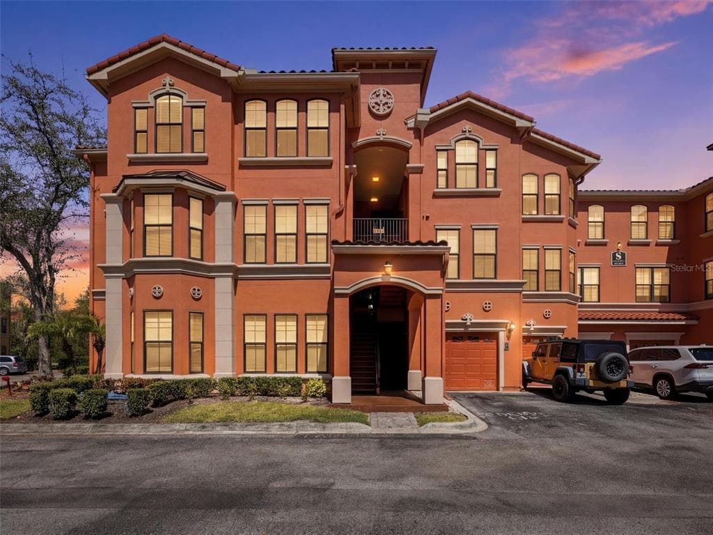 2732 VIA MURANO UNIT 524 CLEARWATER, FL 33764