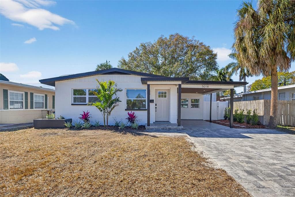 5018 CHANCELLOR STREET NE ST PETERSBURG, FL 33703