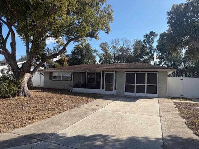 8006 PORTAGE DRIVE PORT RICHEY, FL 34668
