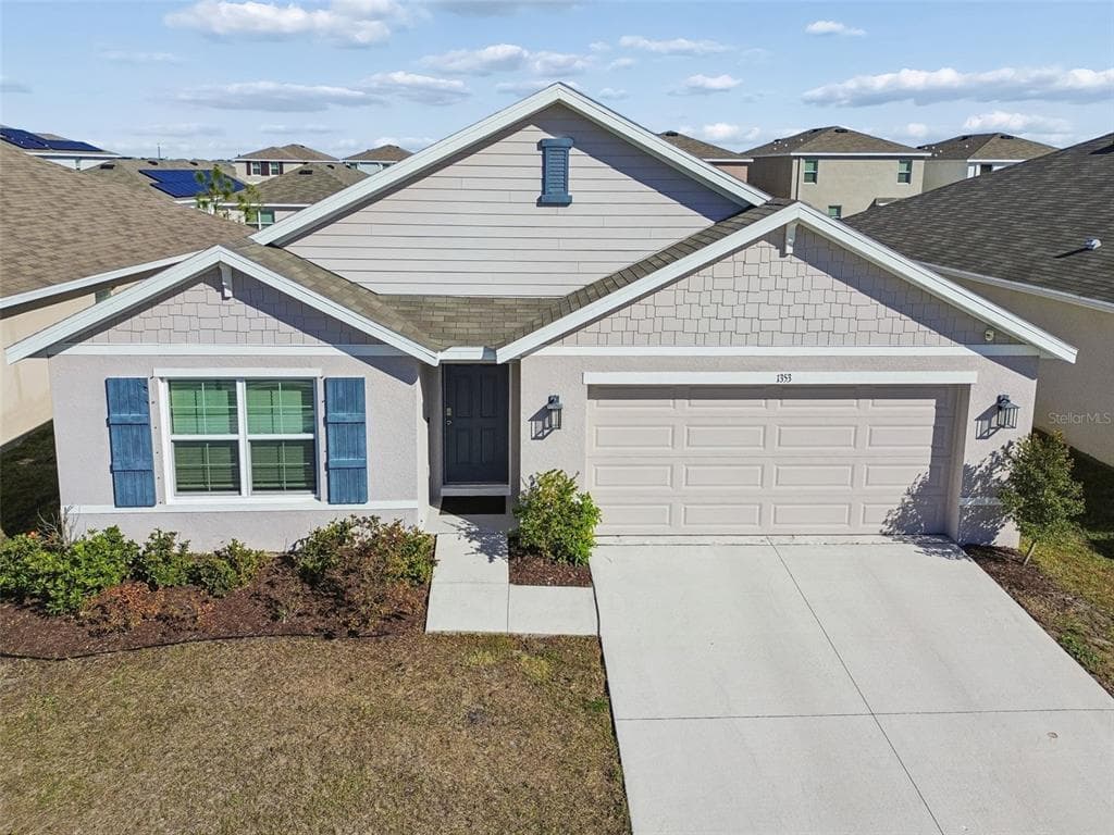 1353 OCEAN SPRAY DRIVE RUSKIN, FL 33570