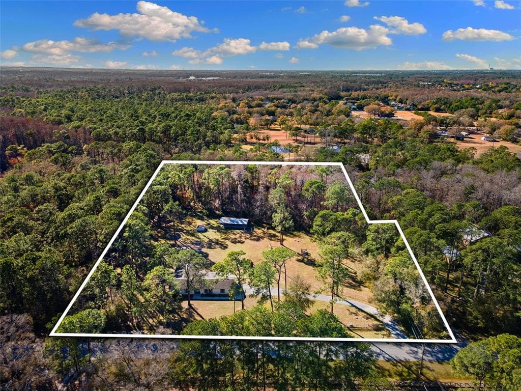 1054 RANCH ROAD