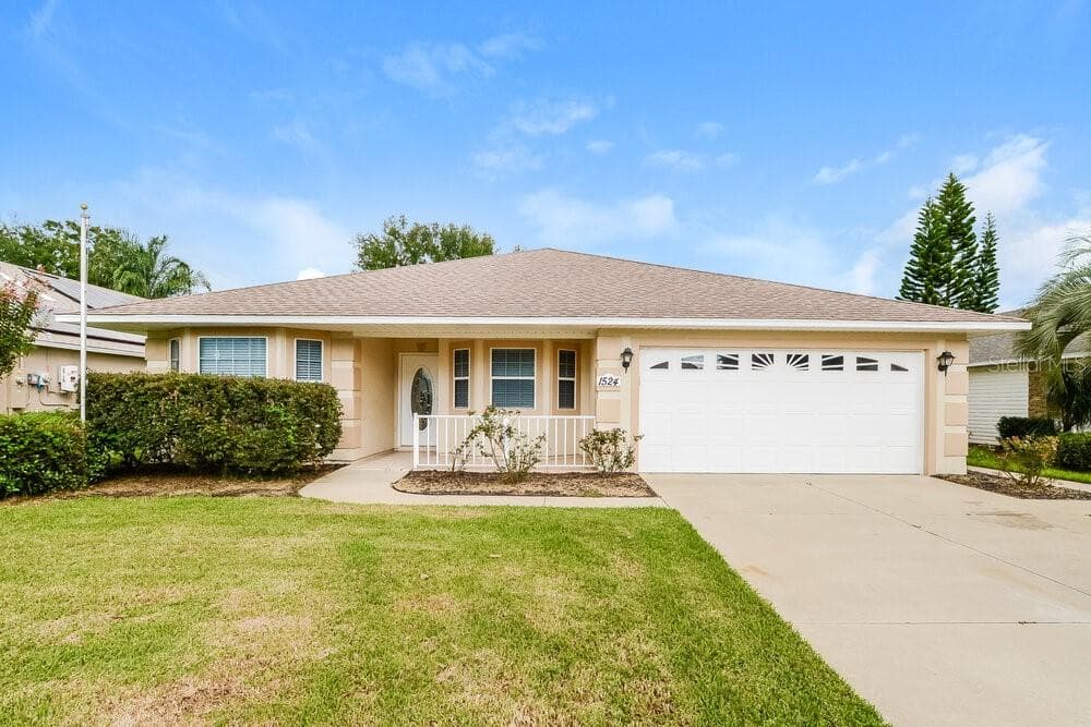 1524 LAKE VILLA DRIVE TAVARES, FL 32778