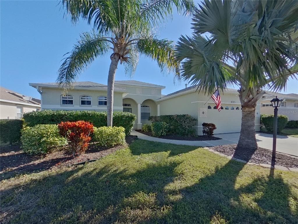 6421 FOX GRAPE LANE LAKEWOOD RANCH, FL 34202