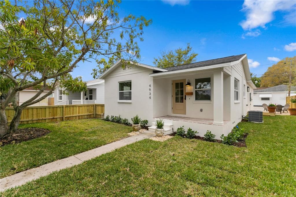 4934 DR MARTIN LUTHER KING JR STREET N ST PETERSBURG, FL 33703
