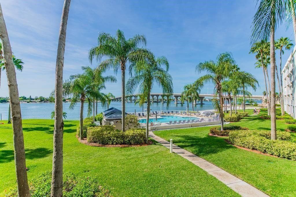 5901 BAHIA DEL MAR CIRCLE UNIT 223