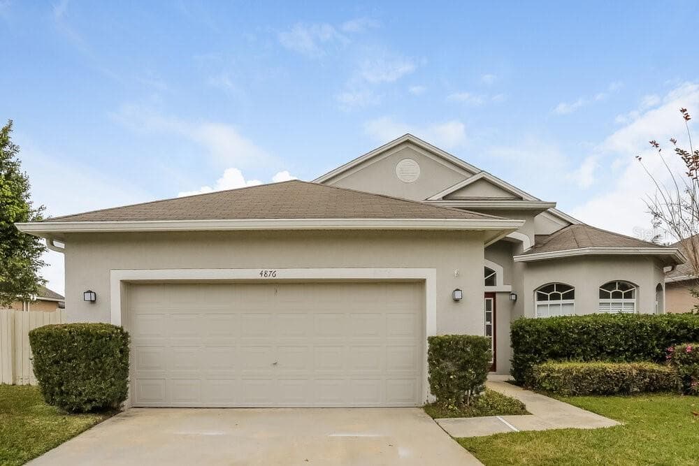 4876 WATERSIDE POINTE CIRCLE ORLANDO, FL 32829