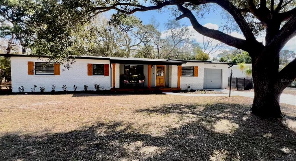 4304 S THATCHER AVENUE TAMPA, FL 33611