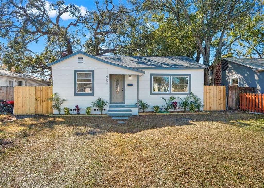 4650 EMERSON AVENUE S ST PETERSBURG, FL 33711