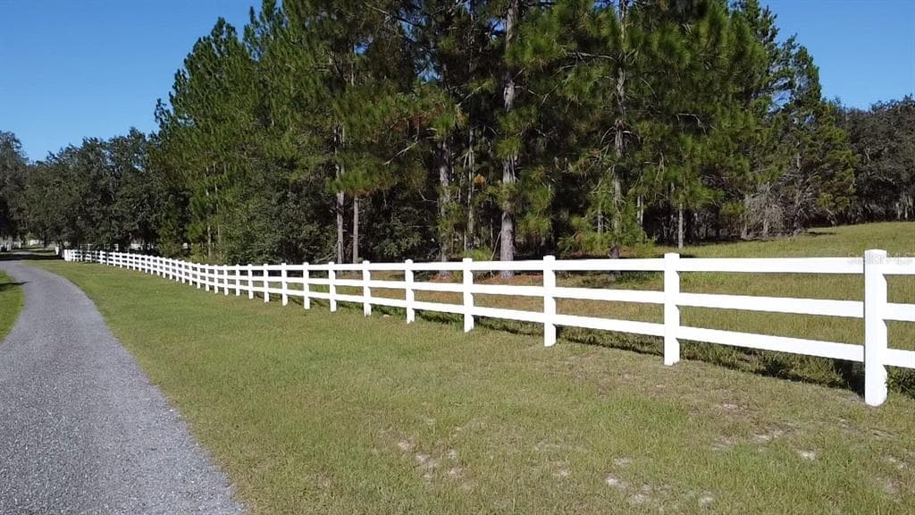 SW 70TH TER BUSHNELL, FL 33513