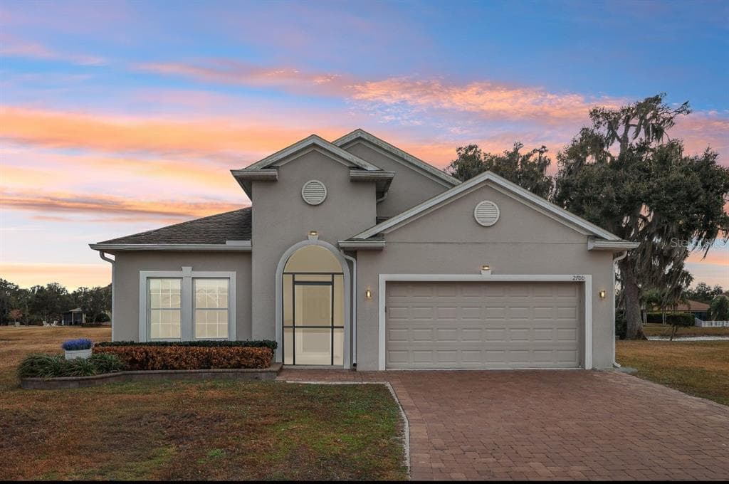 2700 CREEKMORE COURT KISSIMMEE, FL 34746