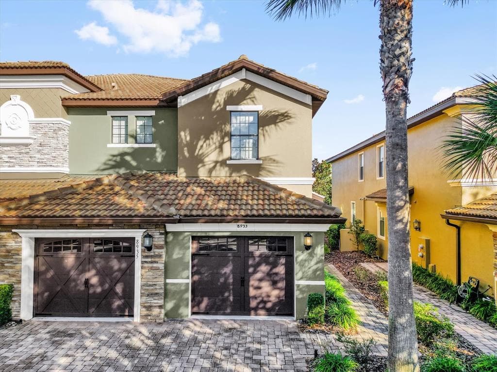 8933 AZALEA SANDS LANE UNIT 8933 DAVENPORT, FL 33896