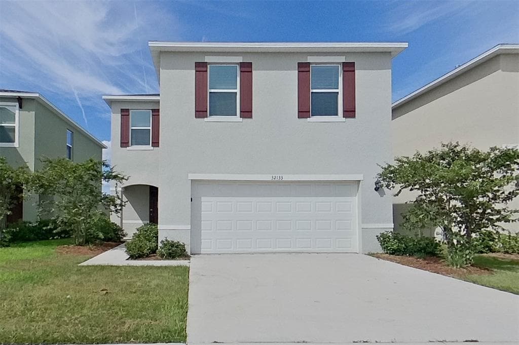 32133 KATELIN CIRCLE LEESBURG, FL 34748