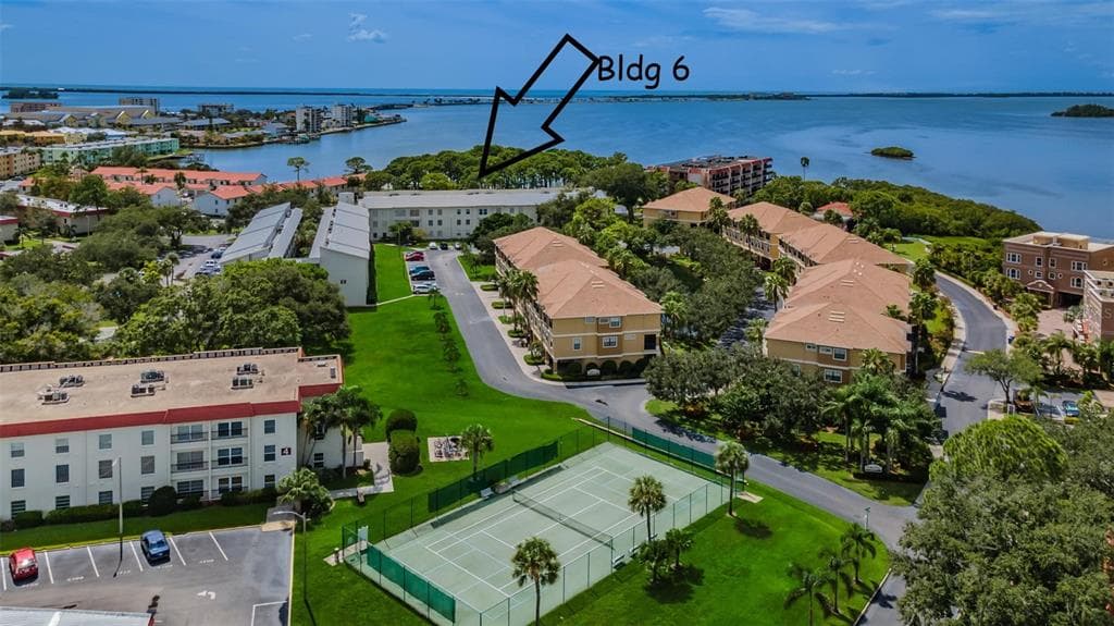 2700 BAYSHORE BOULEVARD UNIT 6104 DUNEDIN, FL 34698