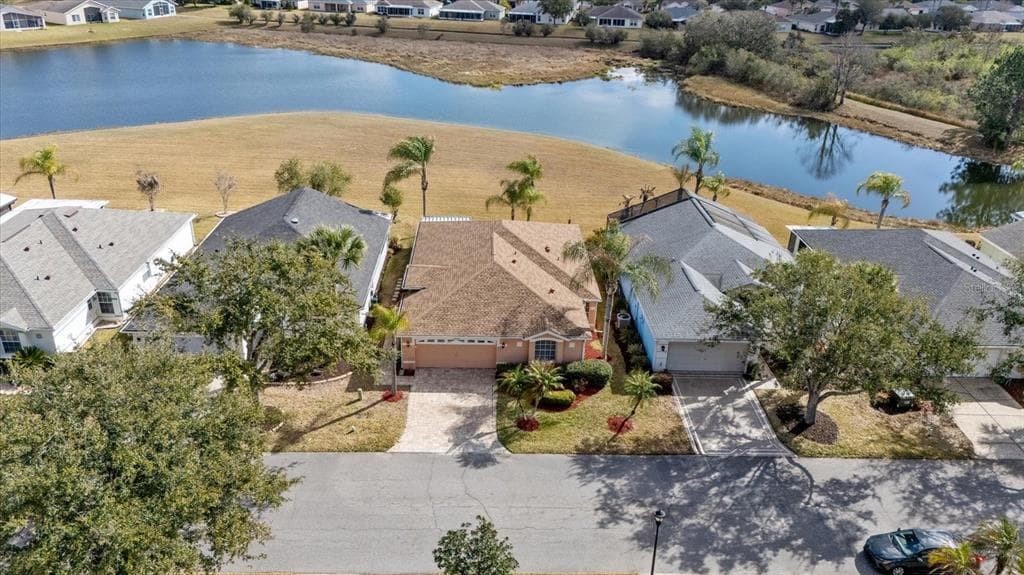 10824 COLLAR DR SAN ANTONIO, FL 33576
