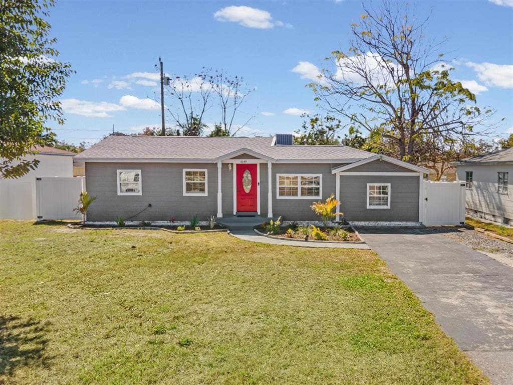 5240 43RD TERRACE N ST PETERSBURG, FL 33709
