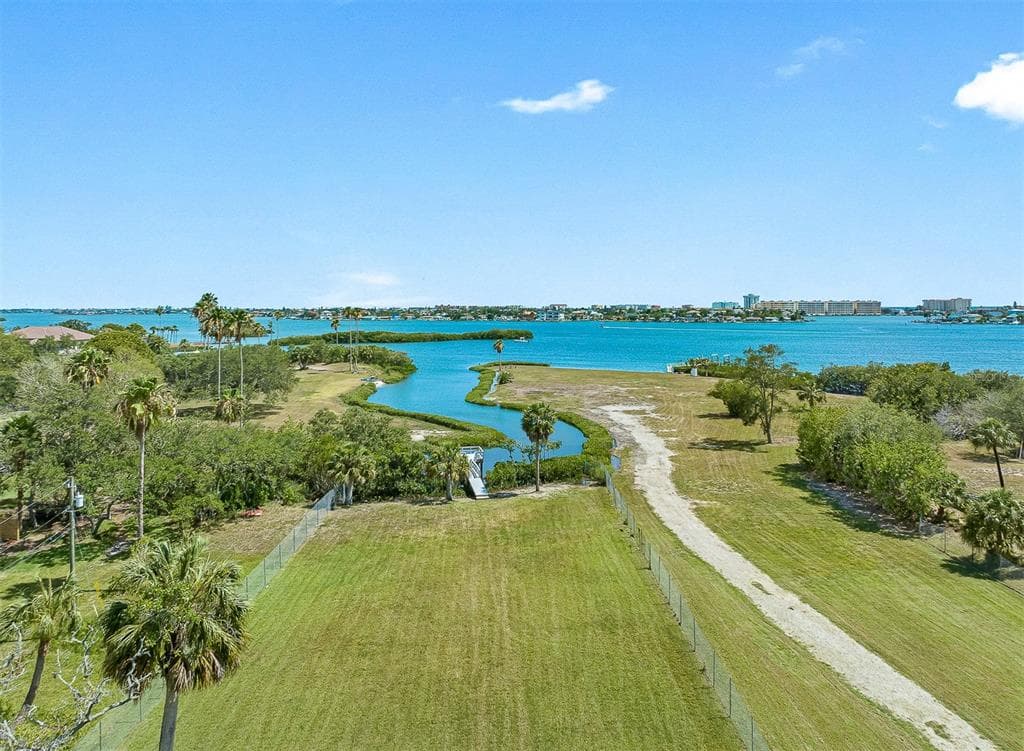 72ND TERRACE SEMINOLE, FL 33776