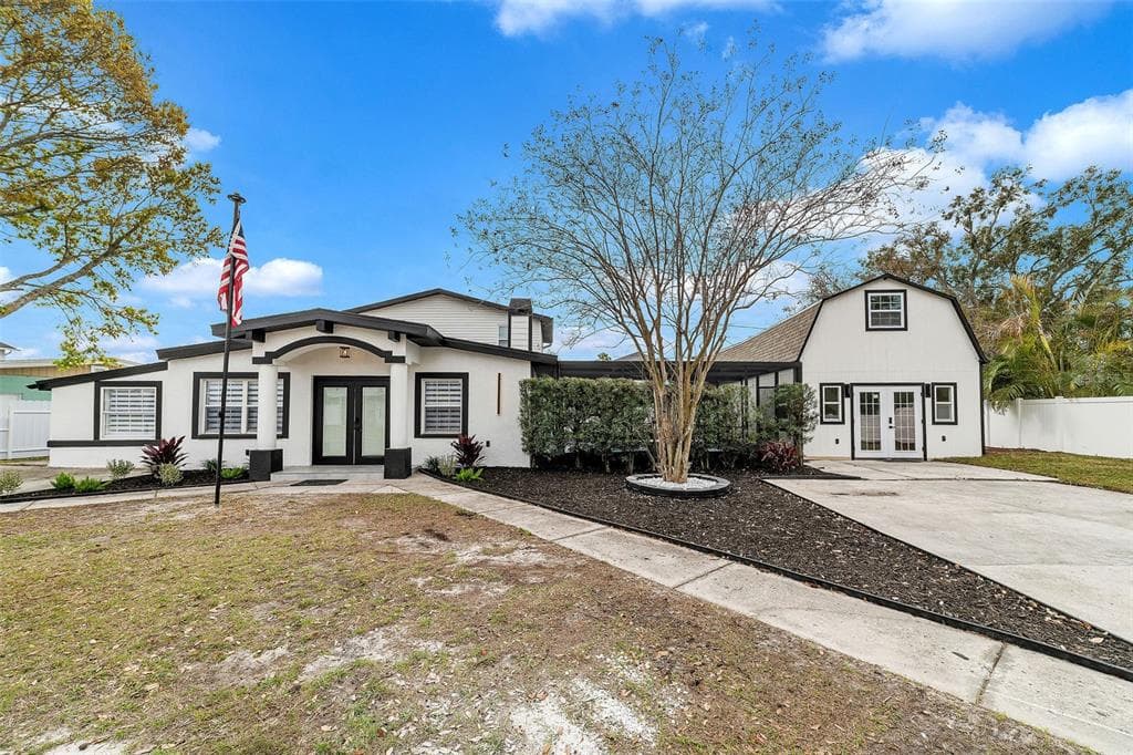 4518 W IDLEWILD AVENUE TAMPA, FL 33614