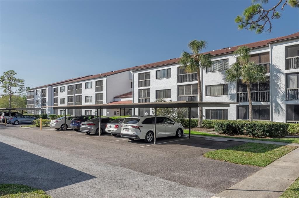 2595 COUNTRYSIDE BOULEVARD UNIT 8311