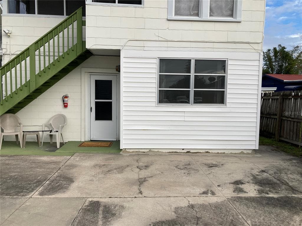 3421 35TH STREET N UNIT A ST PETERSBURG, FL 33713