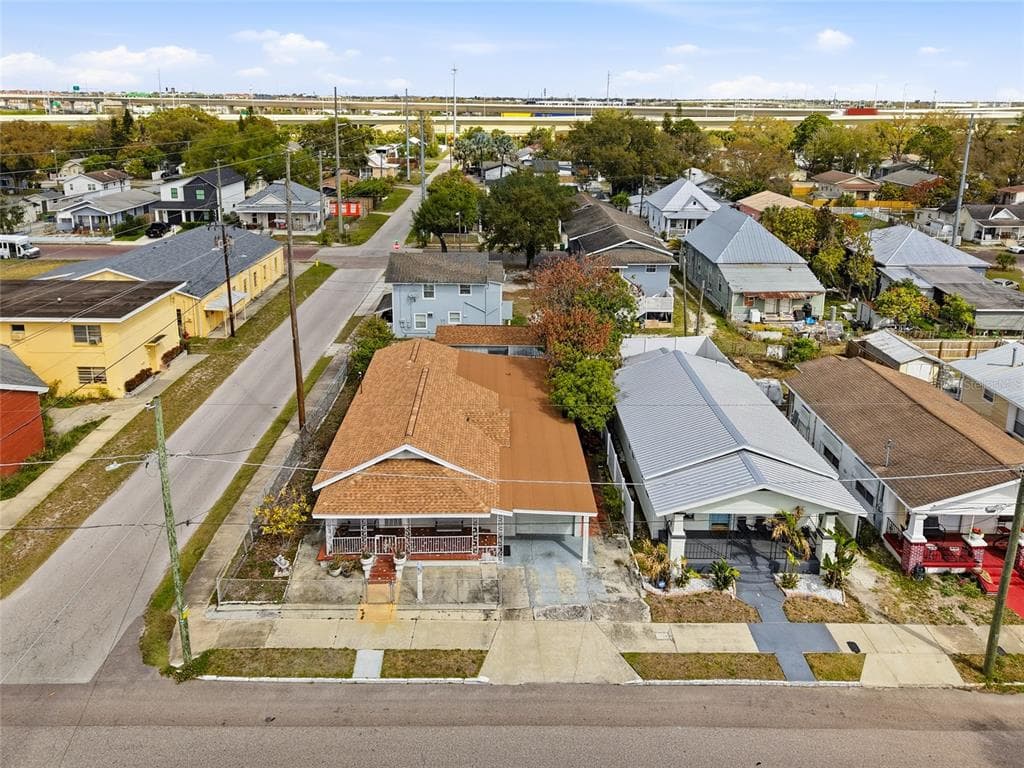 2402 CORRINE STREET TAMPA, FL 33605