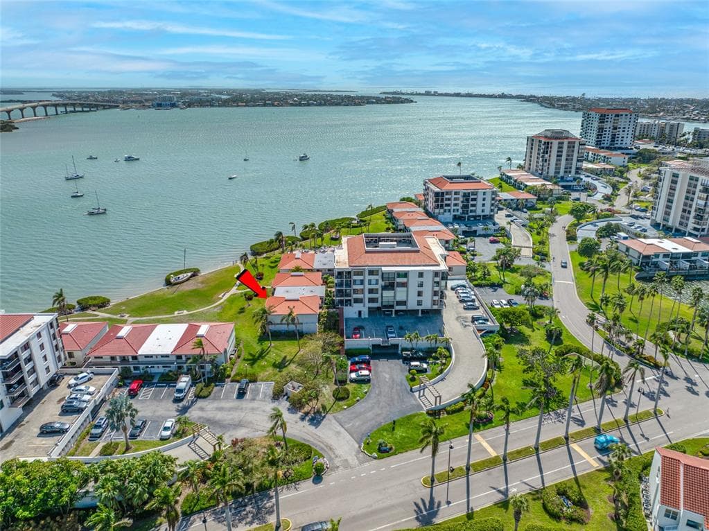 6357 BAHIA DEL MAR BOULEVARD UNIT 206 ST PETERSBURG, FL 33715