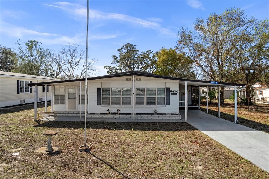 8430 HIGHPOINT BOULEVARD BROOKSVILLE, FL 34613