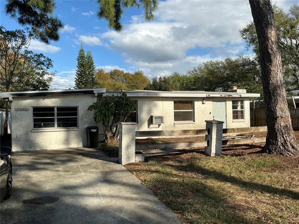 10791 105TH STREET LARGO, FL 33773