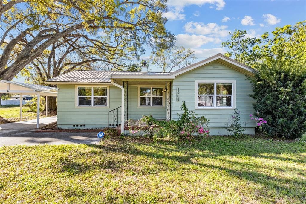 1908 W FERN STREET TAMPA, FL 33604
