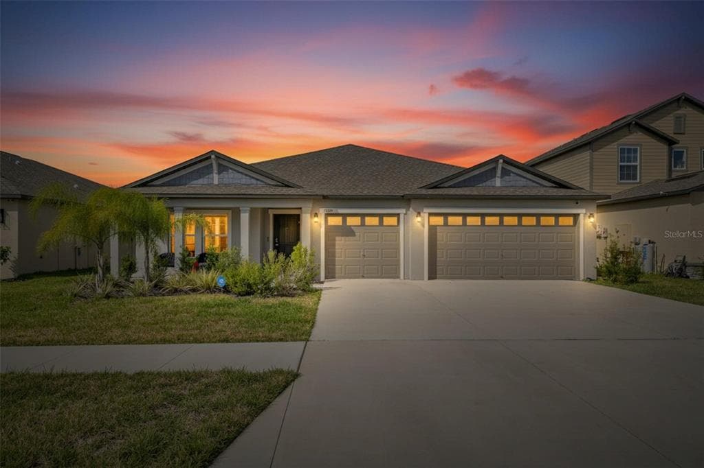 13054 VIOLET FLAME AVENUE WIMAUMA, FL 33598