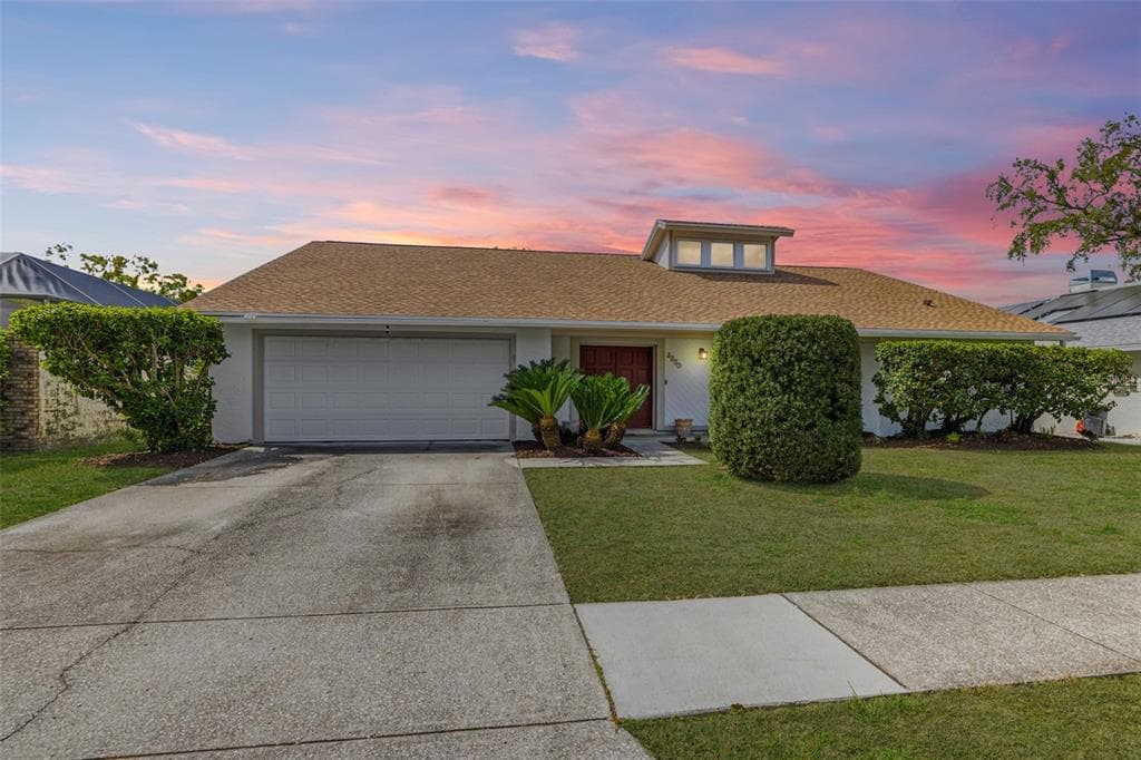 3330 FOXRIDGE CIRCLE TAMPA, FL 33618