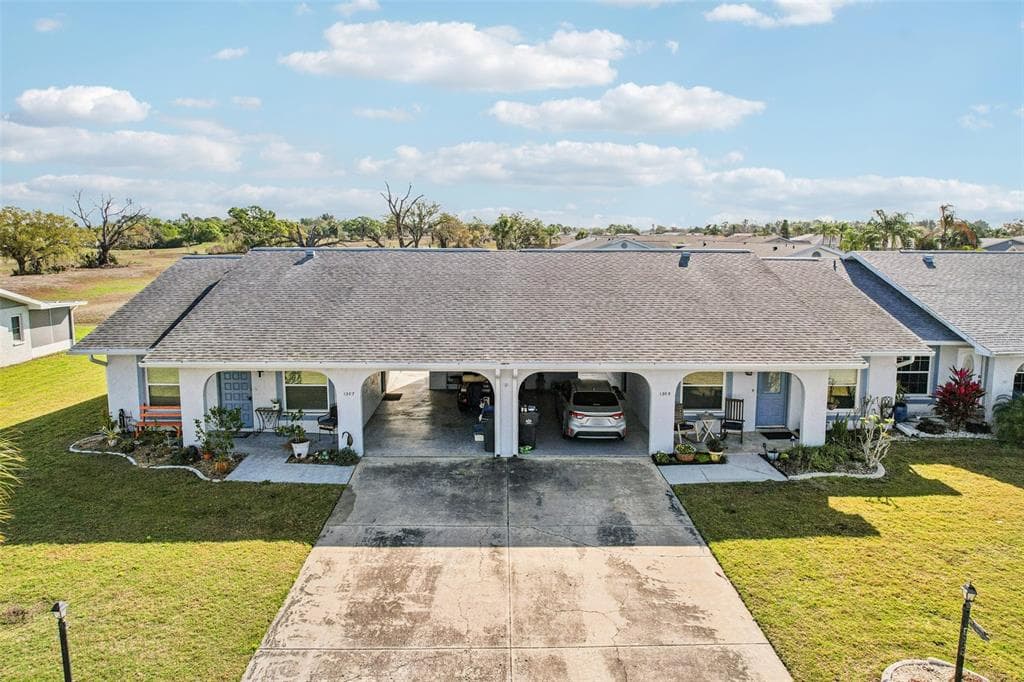 1307 NEW BEDFORD DRIVE UNIT 3C SUN CITY CENTER, FL 33573