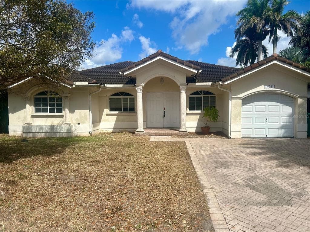14981 SW 180TH MIAMI, FL 33187