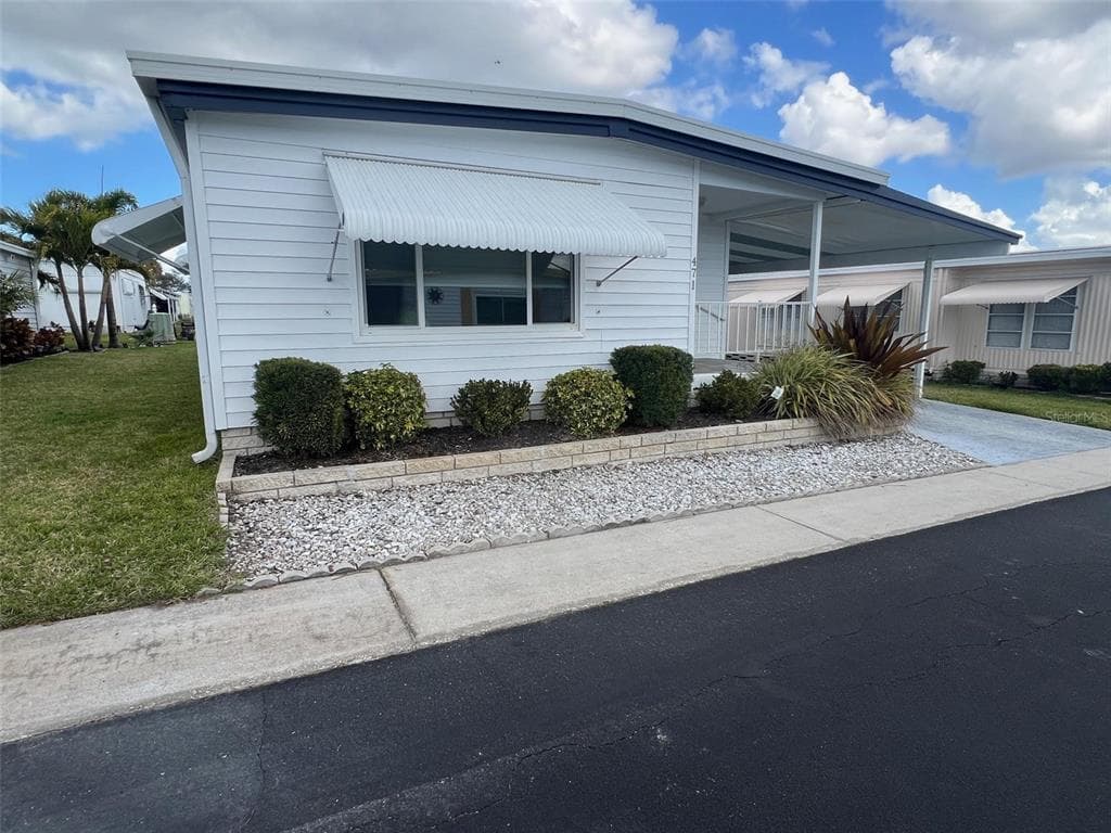 471 NEEDLE PALM STREET LARGO, FL 33778