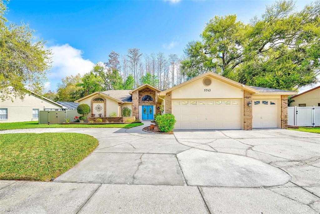 9743 HERMOSILLO DRIVE NEW PORT RICHEY, FL 34655