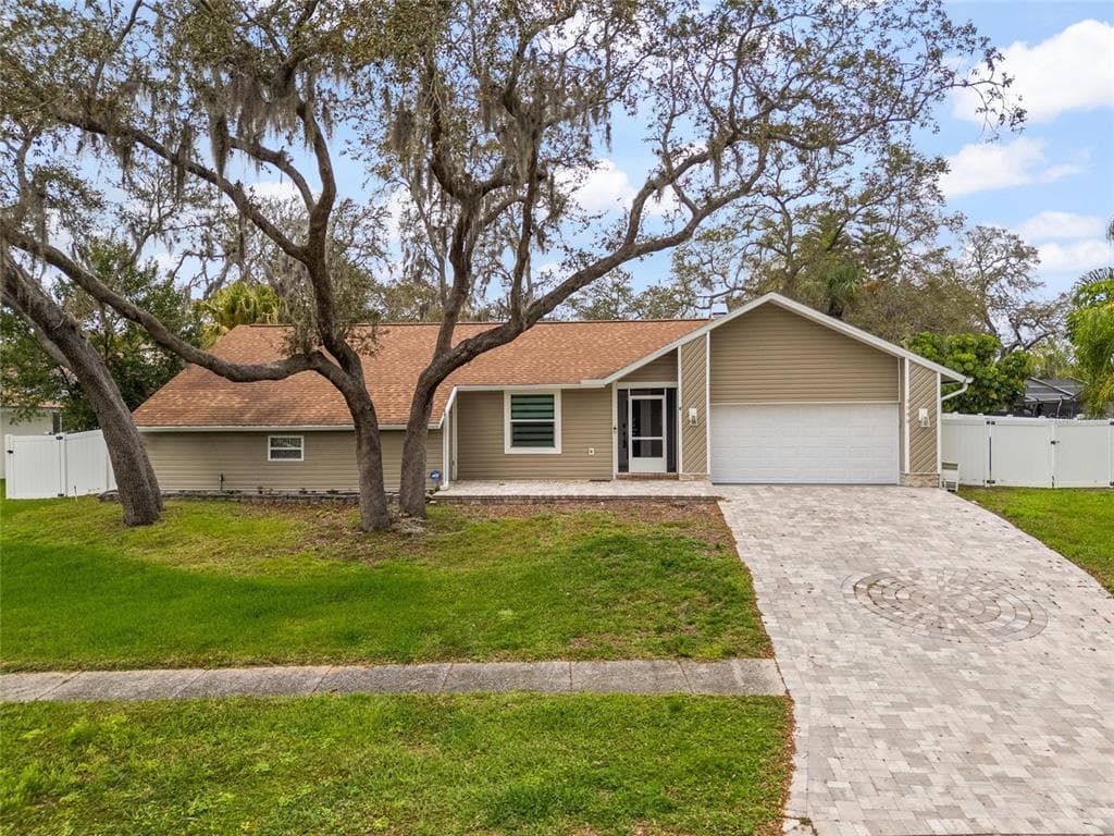 3088 ENISGLEN DRIVE PALM HARBOR, FL 34683