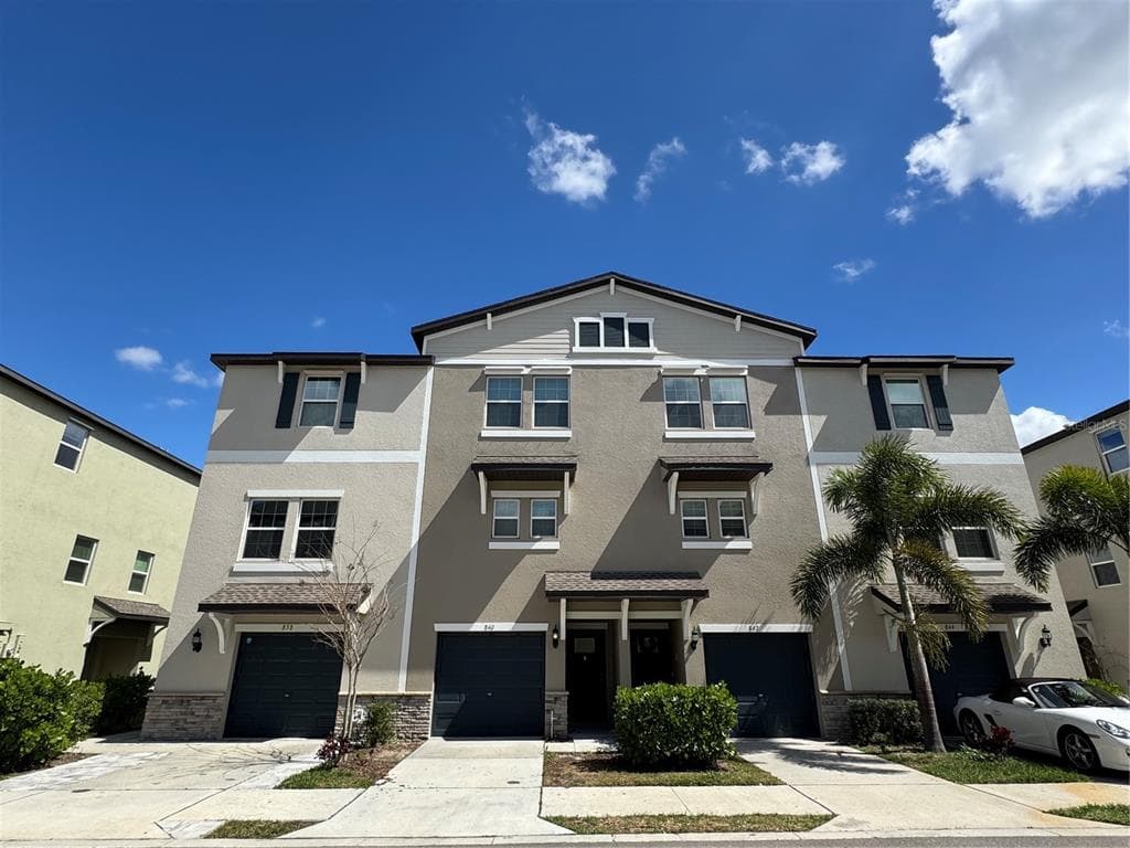 840 TENNYSON MILL CIRCLE TAMPA, FL 33619