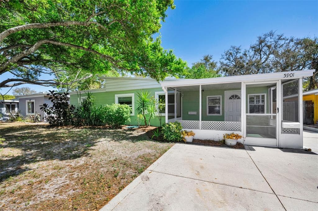 5901 10TH STREET N ST PETERSBURG, FL 33703