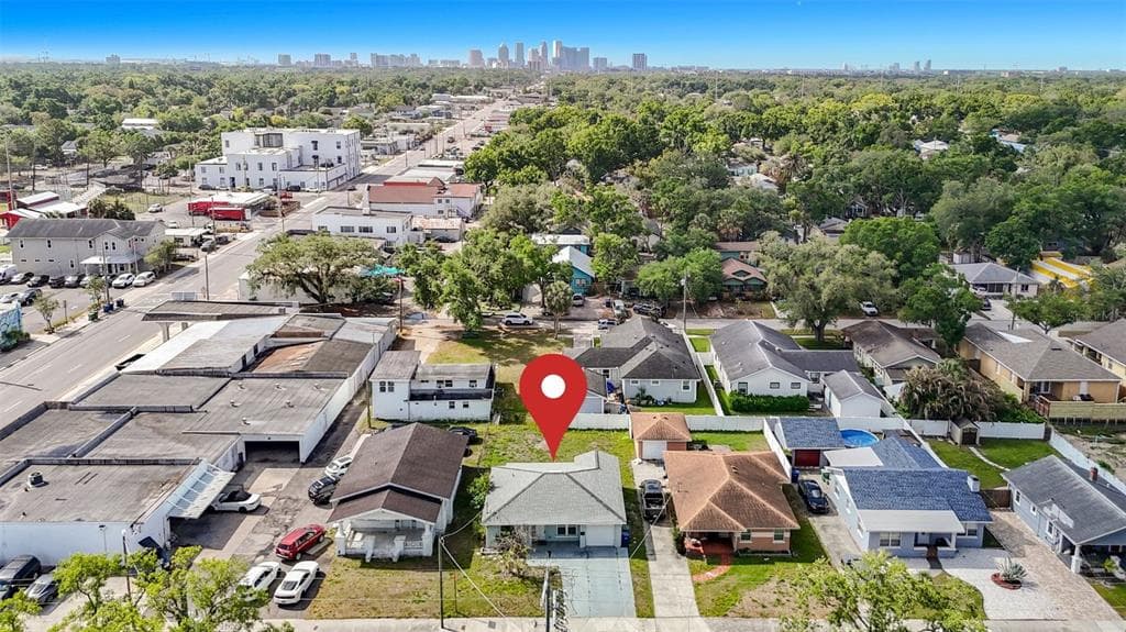 104 W OSBORNE AVENUE TAMPA, FL 33603