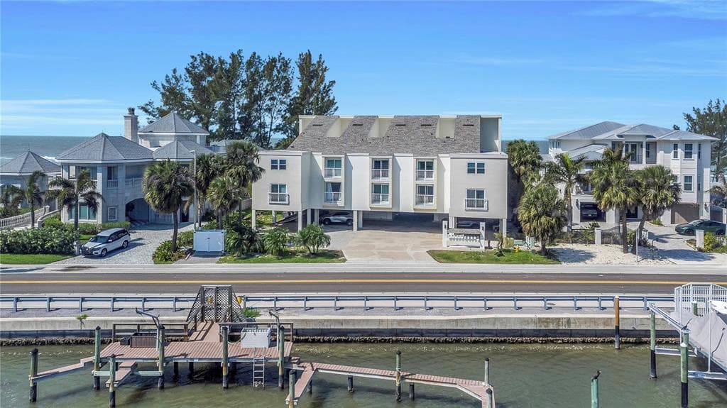 20204 GULF BOULEVARD UNIT 9