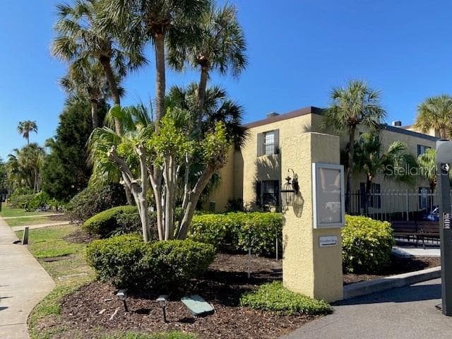 108 ALAMEDA COURT UNIT 334 TAMPA, FL 33609