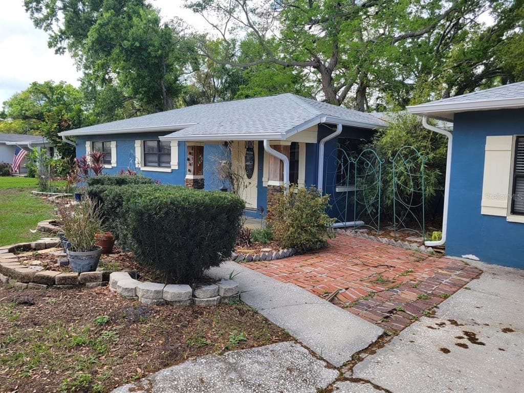 4311 S THATCHER AVENUE TAMPA, FL 33611