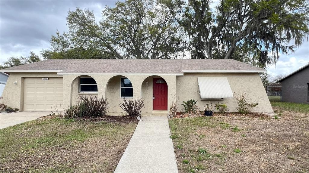 8348 ANGELA COURT ZEPHYRHILLS, FL 33541